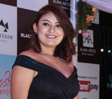 अभिनेत्री वर्षा राउतको कोरोना अनुभव - आफ्नै बिरामी हुँदा पनि केही गर्न नसकिने रै'छ